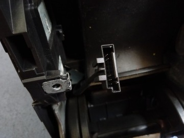 VW PASSAT B6 КОЖАНЫЙ ПОДЛОКОТНИК 3C0863319