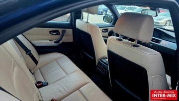 BMW Seria 3 E90-91-92-93 Limuzyna E90 318d 143KM 2010 BMW Seria 3 318 M-pakiet 2.0 Diesel 143KM, zdjęcie 35