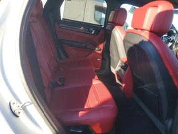 Porsche Cayenne III 2021 Porsche Cayenne GTS 2021 4.0 Benzyna 453KM, zdjęcie 10