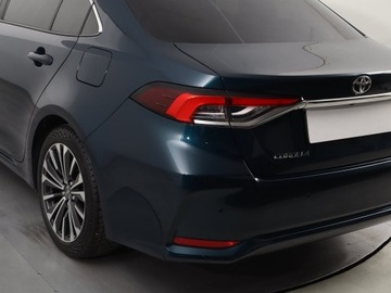 Toyota Corolla XII Sedan Facelifting 1.5 VVT-i 125KM 2024 Toyota Corolla 1.5 VVT-i, Salon Polska, zdjęcie 15