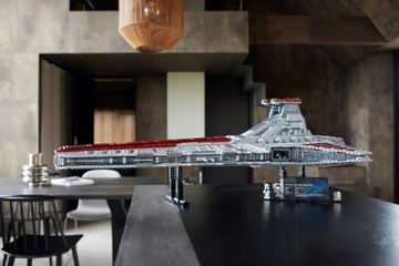 LEGO ICONS 75367 Звездный разрушитель класса «Венатор»