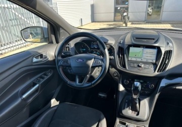 Ford Kuga II SUV Facelifting 2.0 TDCi 180KM 2017 Ford Kuga 2.0 TDCI 180 KM 4x4 automat ST-Line pakiety 2.0 Diesel 180KM, zdjęcie 9