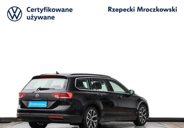 Volkswagen Passat B8 Variant Facelifting 2.0 TDI SCR 150KM 2022 Volkswagen Passat Variant 2.0TDI 150KM Business DSG, Czujniki Parkowania,, zdjęcie 4