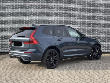 Volvo XC60 II 2026 VOLVO XC60 T6 Plug-In Hybrid AWD Ultra Black Edition 398KM 2026, zdjęcie 4