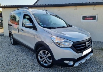 Dacia Dokker Mikrovan TCe 115KM 2015 Dacia Dokker STEPWAY Sliczna 1.2 Benzyna BOGATA WERSJA Oryginal ZADBANA Se, zdjęcie 2