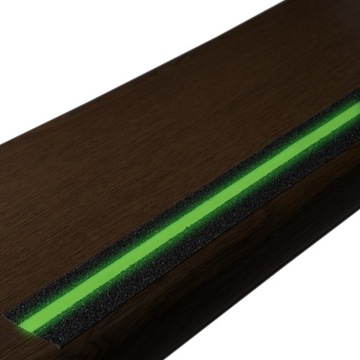 Лента противоскользящая 50ммх1м, СВЕТЯЩАЯСЯ, для здоровья и безопасности, флюоро.