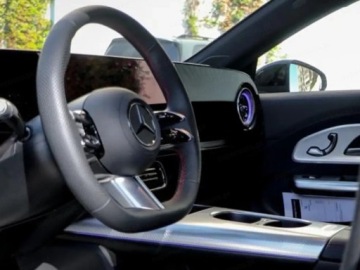 Mercedes CLA C118/X118 2025 MERCEDES-BENZ CLA 200 Sedan 1.5 (163KM) 2025, zdjęcie 5