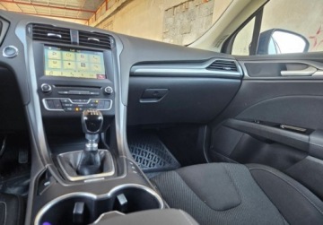 Ford Mondeo V Kombi 1.5 EcoBoost 165KM 2018 Ford Mondeo Niski przebieg, Poliftowy, Bezwypadkowy, Serwisowany, 1.5 164KM, zdjęcie 32