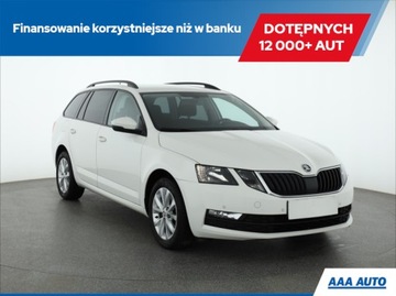 Skoda Octavia III Kombi Facelifting 1.5 TSI ACT 150KM 2019 Skoda Octavia 1.5 TSI, Salon Polska