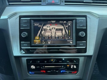 Volkswagen Passat B8 Limousine Facelifting 1.5 TSI EVO 150KM 2021 Volkswagen Passat 1.5TSI 150KM LED CzujnikiParkowania SalonPL NiskiPrzebie, zdjęcie 26