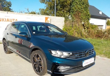 Volkswagen Passat B8 Variant Facelifting 2.0 TDI SCR 150KM 2022 Volkswagen Passat R-line Okazja 2.0 Diesel 150KM