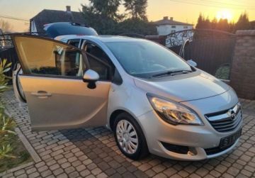Opel Meriva II Mikrovan 1.4 Turbo ECOTEC 120KM 2013 Opel Meriva 2014r Zadbane Po oplatach Serwis ASO Polecam 1.6 Diesel, zdjęcie 21