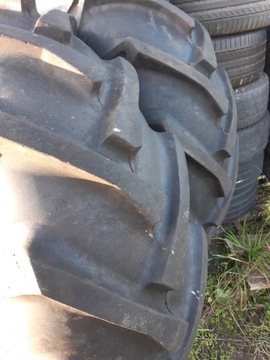 СЕЛЬСКОХОЗЯЙСТВЕННЫЕ ШИНЫ С ДИСАМИ 18,4-26