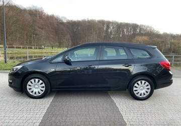 Opel Astra J Sports Tourer Facelifting 1.6 CDTI ecoFLEX 110KM 2015 Opel Astra J 1.6 CDTI, Nowy ROZRZAD 1.6 Diesel 110KM, zdjęcie 5