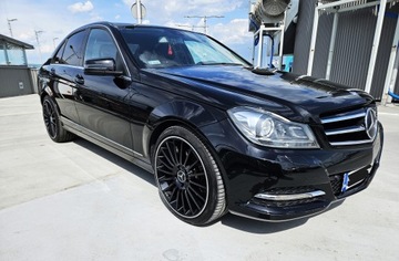 Mercedes Klasa C W204 Limuzyna 3.0 350 CDI BlueEFFICIENCY 231KM 2012 MERCEDES-BENZ KLASA C (W204) C 300 CDI 4-matic 231 KM, zdjęcie 4