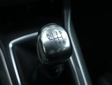 Peugeot 308 II Hatchback 5d 1.2 PureTech 130KM 2015 Peugeot 308 1.2 e-THP, Navi, Klima, Klimatronic, zdjęcie 16