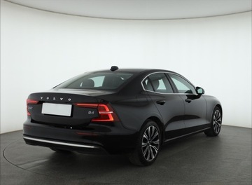 Volvo S60 III Sedan Facelifting 2.0 B4 197KM 2023 Volvo S60 B4, Salon Polska, Serwis ASO, Automat, zdjęcie 4