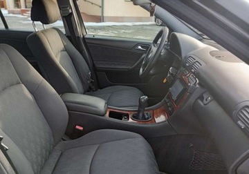 Mercedes Klasa C W203 Sedan W203 1.8 (C 200 Kompressor) 163KM 2005 Mercedes-Benz Klasa C Zarejestrowany - benzyna - 1,8 - 163 KM 1.8 Benzyna, zdjęcie 12