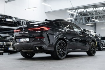 BMW X6 G06 SUV 3.0 40d 340KM 2023 BMW X6 40d. All Black. Gwarancja 05.2027., zdjęcie 8