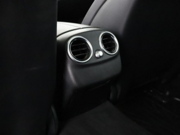 Mercedes Klasa C W205 Kombi 180 156KM 2017 Mercedes C 180 automat full LED navi klima auto, zdjęcie 38