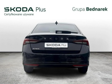 Skoda Octavia IV Liftback 1.5 TSI EVO 150KM 2024 Škoda Octavia Skoda Octavia Bezwypadkowy / Salon, zdjęcie 3