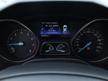 Ford Focus III Hatchback 5d facelifting 1.0 EcoBoost 125KM 2015 Ford Focus 1.0 EcoBoost, Salon Polska, Serwis ASO, zdjęcie 10
