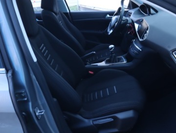 Peugeot 308 II 2014 Peugeot 308 1.6 BlueHDi, Navi, Klima, Klimatronic, zdjęcie 8