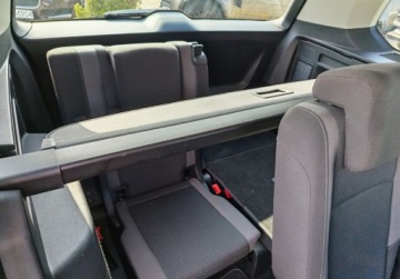 Volkswagen Touran III 1.6 TDI 115KM 2017 Volkswagen Touran swiezo sprowadzone, zarejestrowane, 7osob 1.6 Diesel, zdjęcie 31