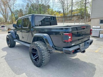 Jeep Gladiator 2021 Jeep Gladiator 2021 JEEP GLADIATOR OVERLAND 3.6 Benzyna 295KM, zdjęcie 2