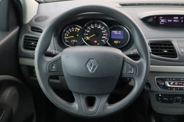 Renault Megane III Hatchback Facelifting 1.6 16v 100KM 2012 Renault Megane 1.6 16V, Salon Polska, Serwis ASO, zdjęcie 15