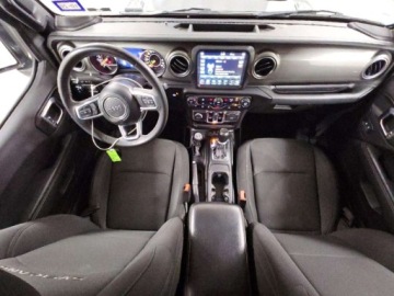 Jeep Gladiator 2023 Jeep Gladiator Overland 2023 3.6 Benzyna 285KM, zdjęcie 8