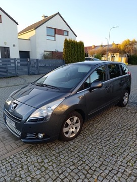 Peugeot 5008 I 2012 PEUGEOT 5008 I 1.6 HDi 112 KM, 2012 rok, 7 miejsc, pierwszy właściciel, zdjęcie 2