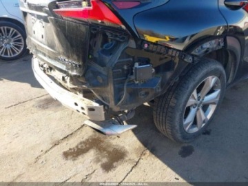 Lexus NX I 2017 Lexus NX 2017r., 2,0L 200 T AWD 2.0 Benzyna 235KM, zdjęcie 16