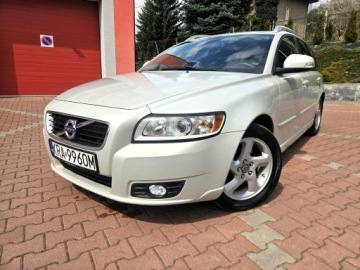 Volvo V50 1.6 D2 115KM 2011 Volvo V50 Skóra, KlimaTronik, Navi, Pdc, Super