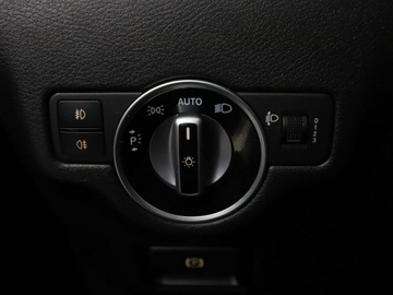 Infiniti Q30 1.5D 109KM 2016 Infiniti Q30 1.5 Diesel Premium Klimatronik, zdjęcie 31