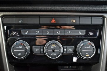 Volkswagen T-Roc I SUV 1.5 TSI ACT 150KM 2020 Volkswagen T-Roc Bezwypadkowy / Salon Polska /, zdjęcie 23