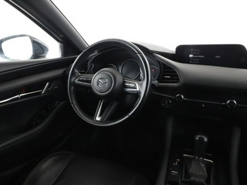 Mazda 3 IV Hatchback 2.0 Skyactiv-G 122KM 2019 Mazda 3 automat skóra full LED navi klima auto, zdjęcie 15
