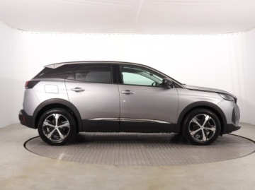 Peugeot 3008 II Crossover Facelifting  1.2 PureTech 130KM 2023 Peugeot 3008 1.2 PureTech, Salon Polska, zdjęcie 5