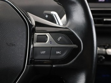 Peugeot 3008 II Crossover 1.5 BlueHDI 130KM 2019 Peugeot 3008 1.5 Blue-HDi Automat Allure Nawigacja, zdjęcie 28