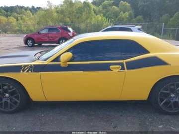 Dodge Challenger III 2017 Dodge Challenger Challenger rt 5.7 Benzyna 372KM, zdjęcie 7