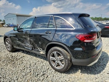 Mercedes GLC C254/X254 2022 Mercedes-Benz GLC 300 4Matic 2022 2.0l 2.0 Benzyna 255KM, zdjęcie 1