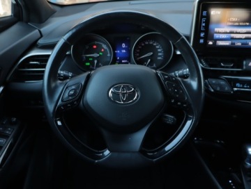 Toyota C-HR I Crossover 1.8 Hybrid 122KM 2018 Toyota C-HR 1.8 Hybrid, Automat, Navi, Klima, zdjęcie 17