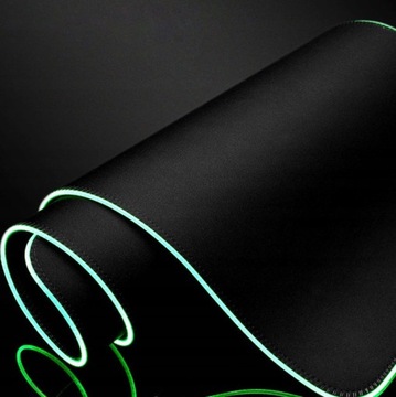 БОЛЬШОЙ КОВРИК ДЛЯ МЫШИ ДЛЯ ИГРОВОГО НАСТА, С RGB ПОДСВЕТКОЙ, 80x30 СМ