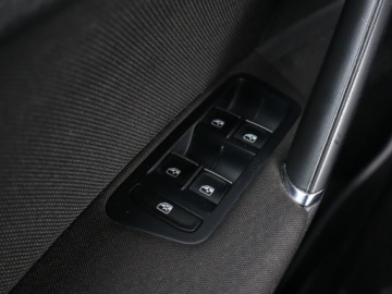 Volkswagen Golf VII GTD Variant Facelifting 2.0 TDI-CR BMT 184KM 2017 VW Golf 2.0 TDI GTD, 181 KM, Automat, Navi, Xenon, zdjęcie 16