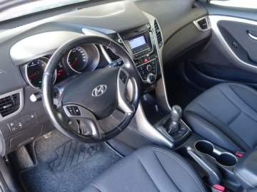 Hyundai i30 II Hatchback 3d 1.4 100KM 2013 Hyundai i30 1.4, zdjęcie 11