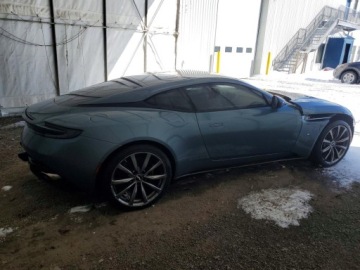 Aston Martin DB11 2018 Aston Martin DB11 2018, od ubezpieczlani 5.2 Benzyna 600KM, zdjęcie 3