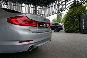 BMW Seria 5 G30-G31 Limuzyna 520d 190KM 2017 BMW Seria 5 2.0D 190KM Bezwyp. 100 ASO, Oryginalne powloki i szyby, Head-U, zdjęcie 35