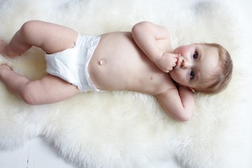 Eko Pieluchy Hipoalergiczne Kit & Kin, Rozmiar 4 (Maxi Plus 9-14kg), 32szt