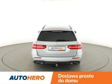 Mercedes Klasa E W213 Kombi 2.0 300de 316KM 2020 Mercedes E 200 PHEV full LED navi skóra/alcantara, zdjęcie 5