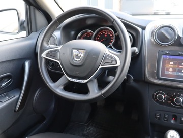 Dacia Logan II Sedan Facelifting 0.9 TCe 90KM 2017 Dacia Sandero 0.9 TCe, Navi, Klima, Tempomat, zdjęcie 6